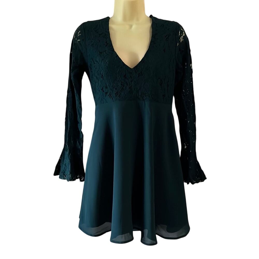 Forever 21 Dark Teal Special Occasion Dress Juniors Size Small Lace Long Sleeve